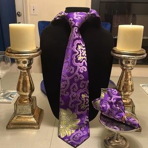 New necktie with matching pocket square by Tietanica